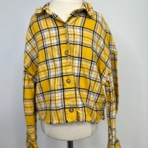 Little girls button up top